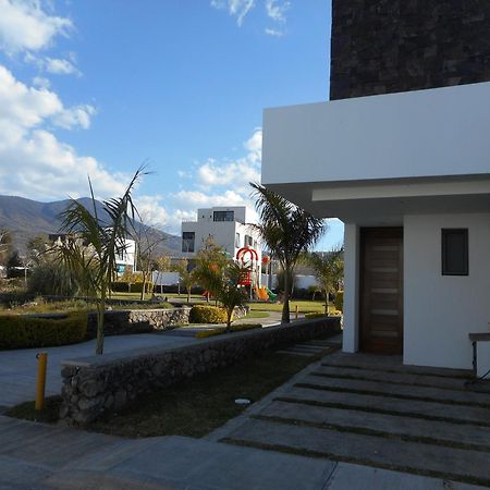 Hermosa Casa En Orilla Del Lago -Zona De Villedos- San Cristobal Zapotitlan Екстериор снимка